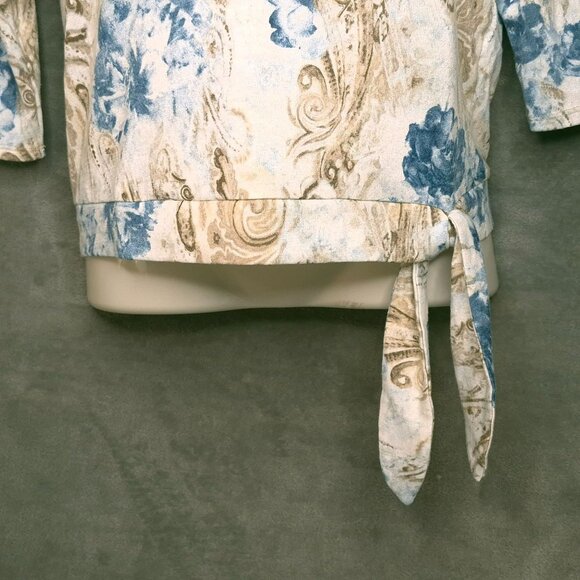 Chicos Womens Blouse Small (1) 3/4 Sleeve Floral Tie Hem Top Pull Over - Picture 3 of 6